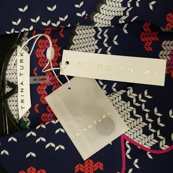 💕TRINA TURK💕 Ira 3 100% Silk Pajama Style Top ~ Fairisle Print Small S NWT - Picture 15 of 16